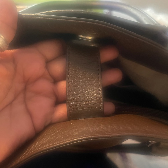 Michael Kors East West Hamilton Bag - Picture 7 of 15